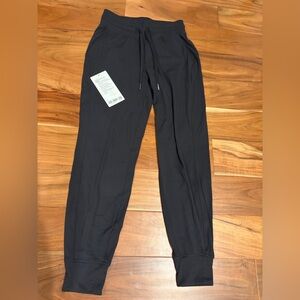 Lululemon Ready to Rulu Black Jogger Pants size 4
